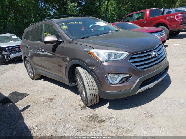 Salvage Hyundai SANTA FE Image