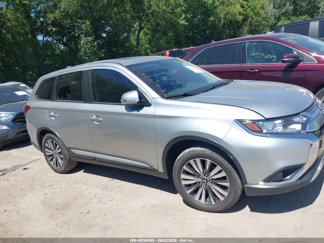 Mitsubishi Outlander Se