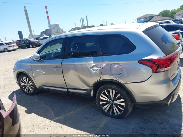 Mitsubishi Outlander Se