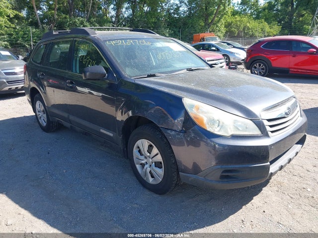 Salvage Subaru Outback Image
