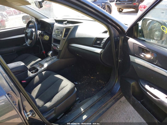 Subaru Outback 2.5i