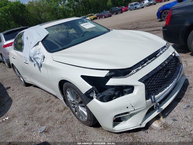 Salvage INFINITI Q50 Image