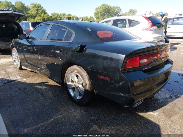 Dodge Charger Se
