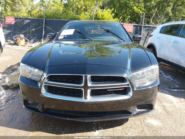 Dodge Charger Se