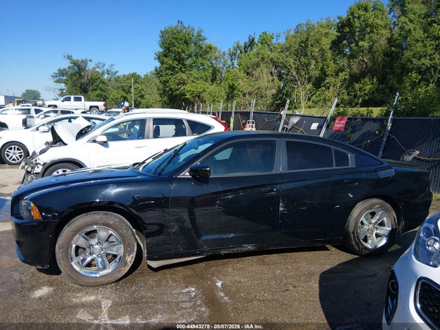 Dodge Charger Se