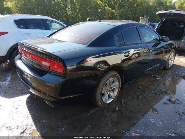 Dodge Charger Se