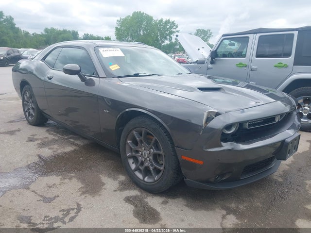 Salvage Dodge Challenger Image