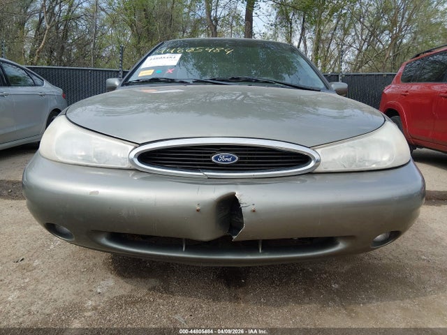 Ford Contour Se