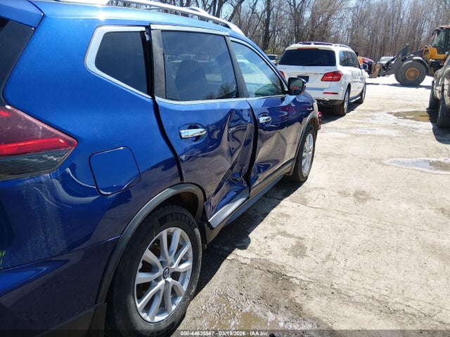 Nissan Rogue Sv