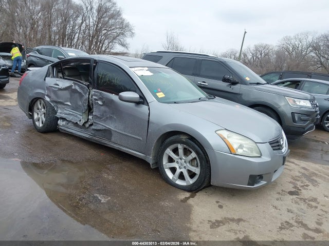 Salvage Nissan Maxima Image