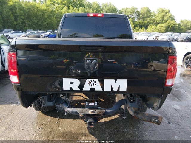 Ram 1500 Express  4x2 5'7 Box