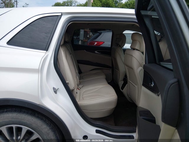 Lincoln MKX Select