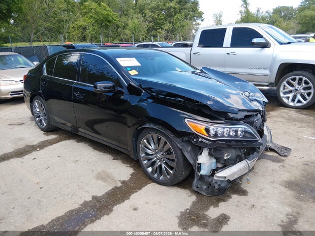Salvage Acura RLX Image