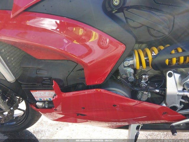 Ducati Panigale V2