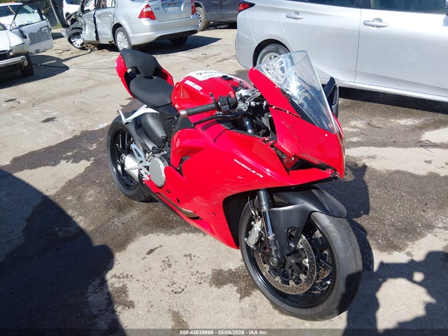 Salvage Ducati Panigale Image