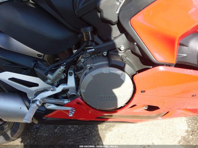 Ducati Panigale V2
