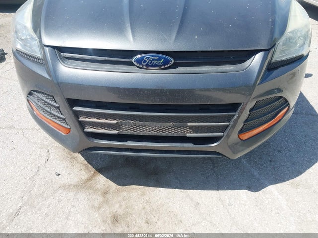 Ford Escape S
