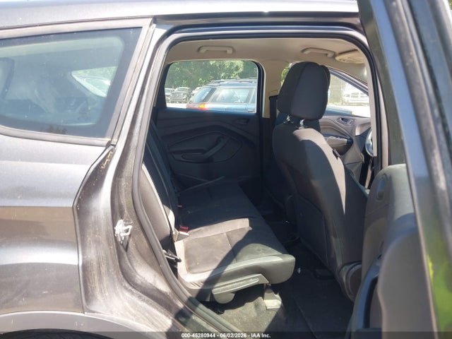 Ford Escape S