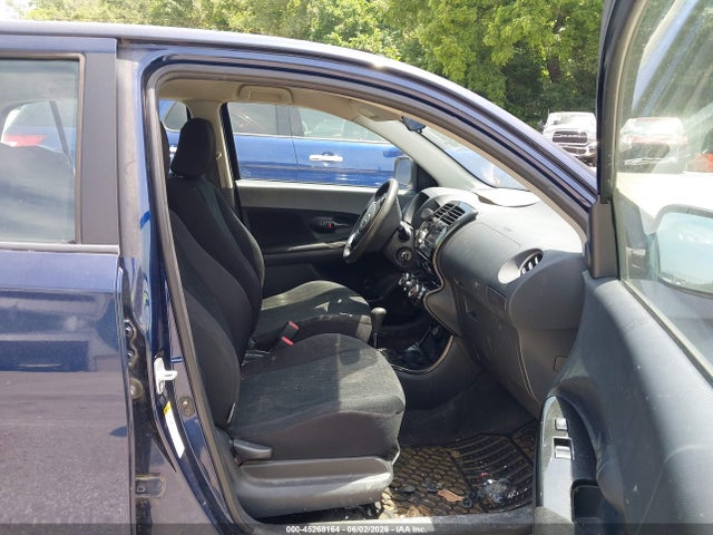 Scion xD