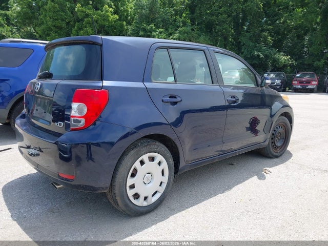 Scion xD