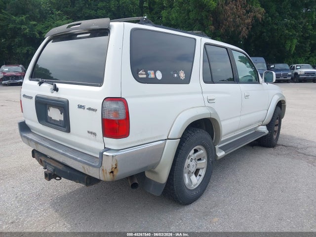 Toyota 4Runner Sr5 V6