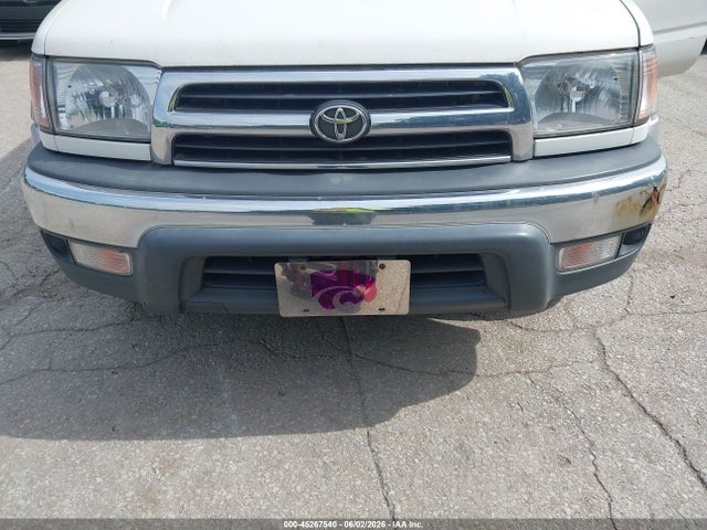 Toyota 4Runner Sr5 V6