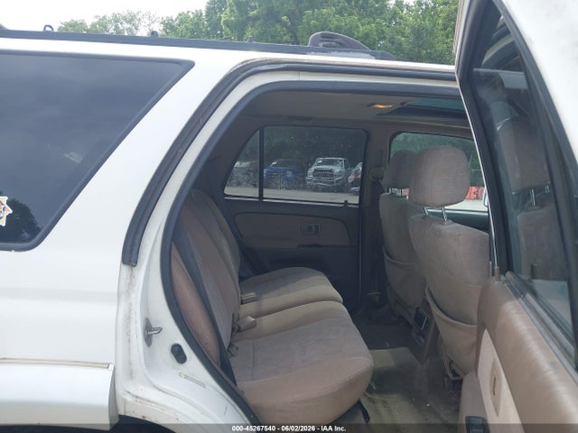 Toyota 4Runner Sr5 V6