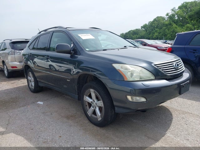 Salvage Lexus RX Image