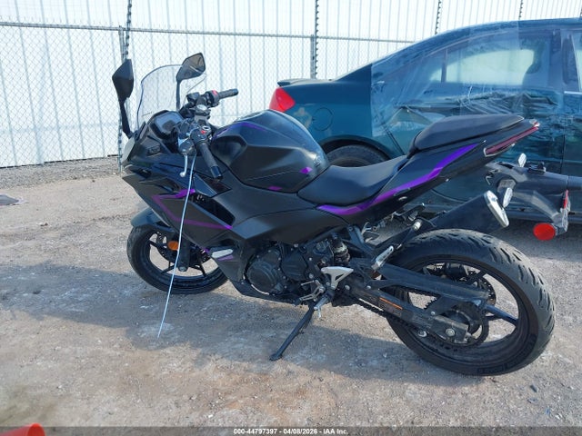 Kawasaki Ex500