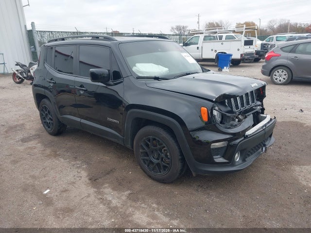 Salvage Jeep Renegade Image