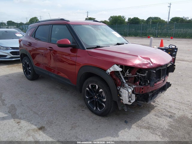 Salvage Chevrolet Trailblazer Image