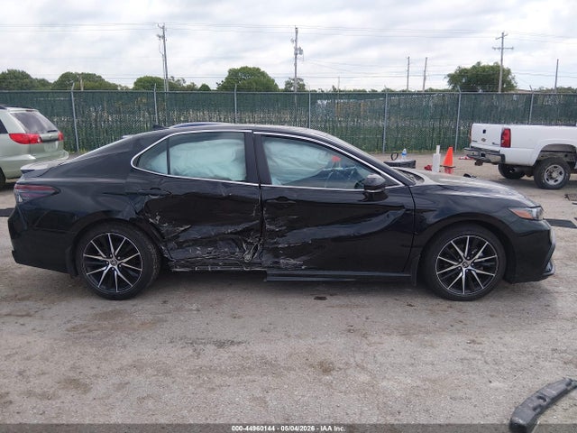 Toyota Camry Se