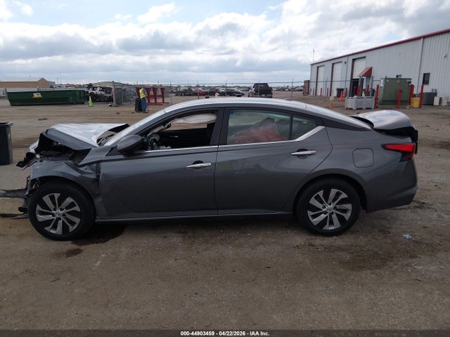 Nissan Altima S Fwd