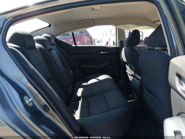 Nissan Altima S Fwd