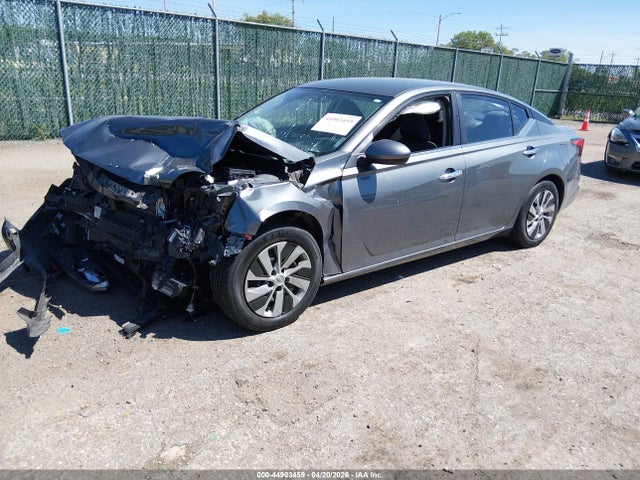 Nissan Altima S Fwd