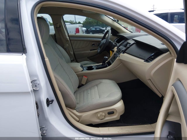 Ford Taurus Se