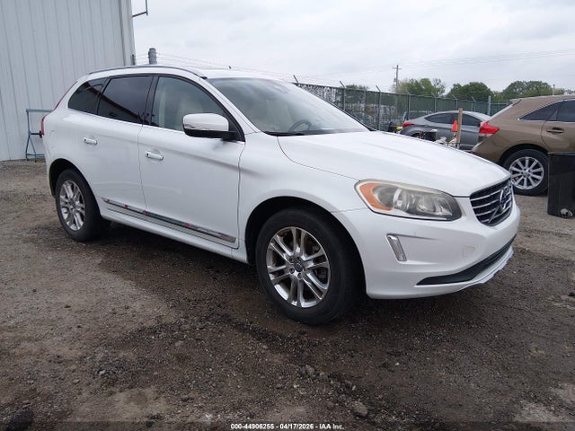 Salvage Volvo XC60 Image