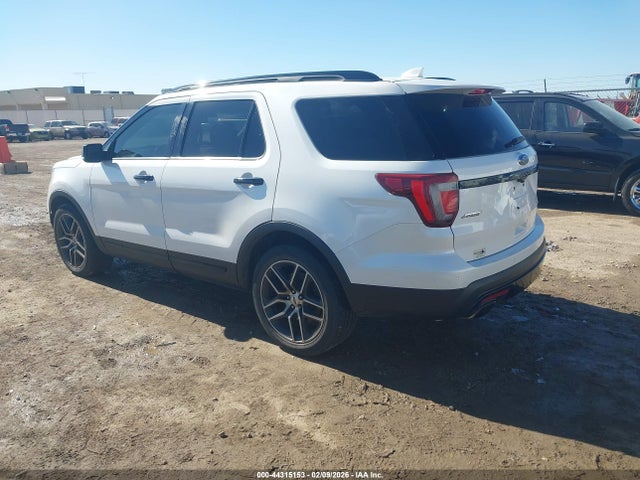 Ford Explorer Sport