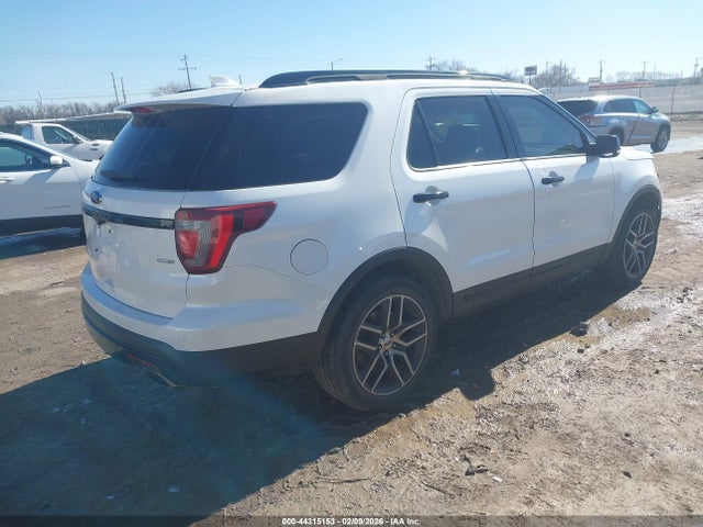 Ford Explorer Sport