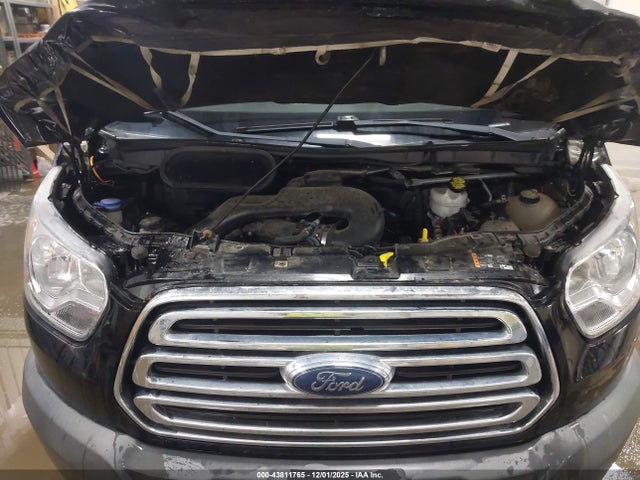 Ford Transit Xlt