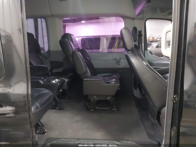 Ford Transit Xlt