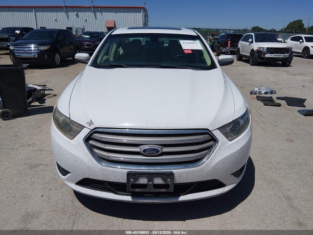 Ford Taurus Sel