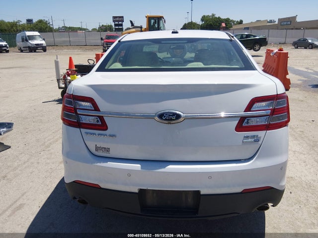 Ford Taurus Sel