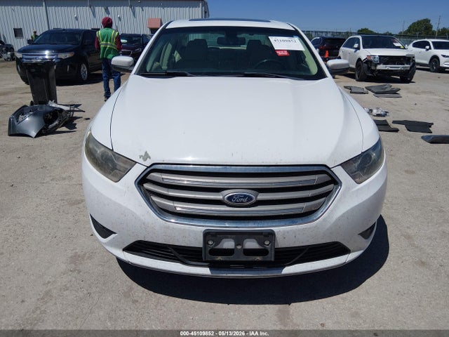 Ford Taurus Sel