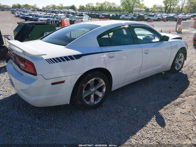 Dodge Charger Se