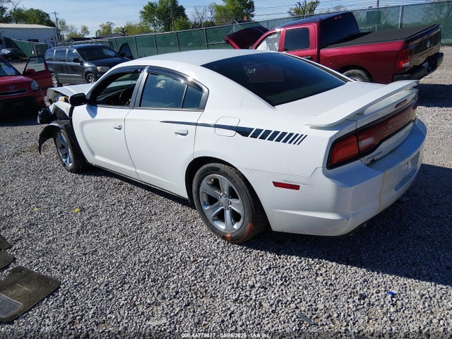 Dodge Charger Se