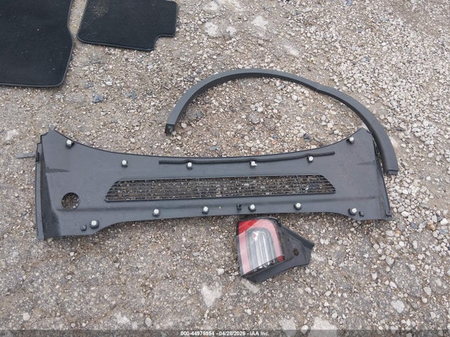 Tesla Model Y Performance Dual Motor All-wheel Drive