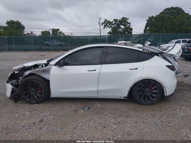 Tesla Model Y Performance Dual Motor All-wheel Drive