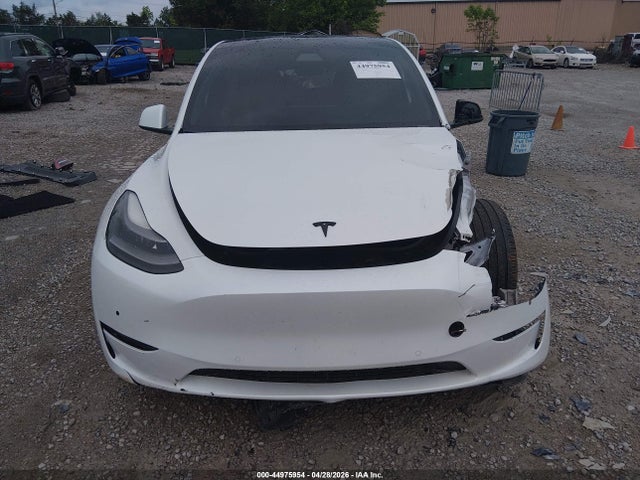 Tesla Model Y Performance Dual Motor All-wheel Drive