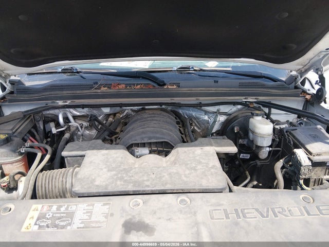 Chevrolet Suburban Lt